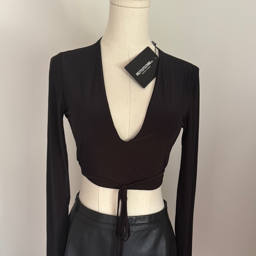 Pretty Little Things Black slinky cropped tie top